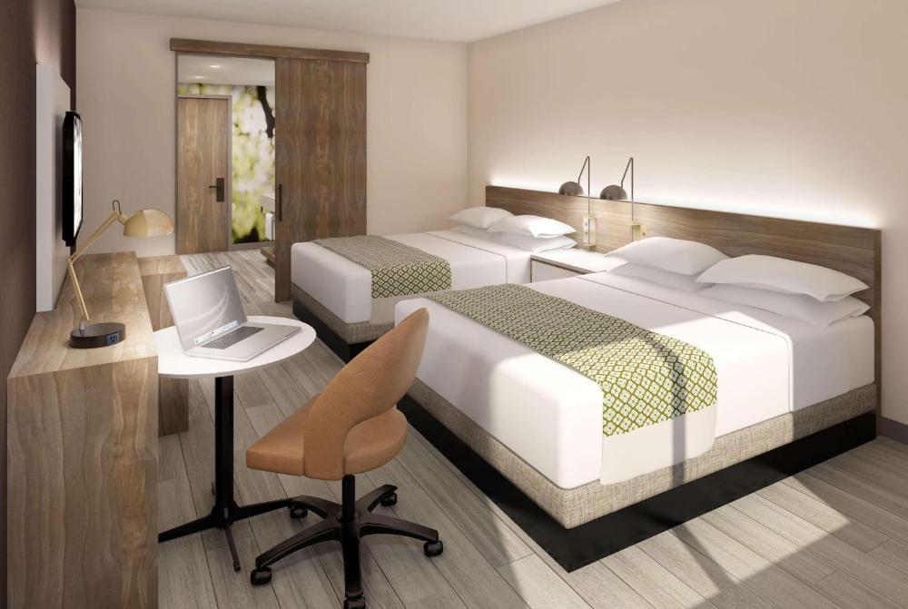 Queen Room with Two Queen Beds - Non-Smoking interior